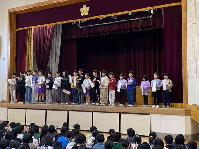 f0b2fe71-6de3-407f-a081-2beebc77d41e